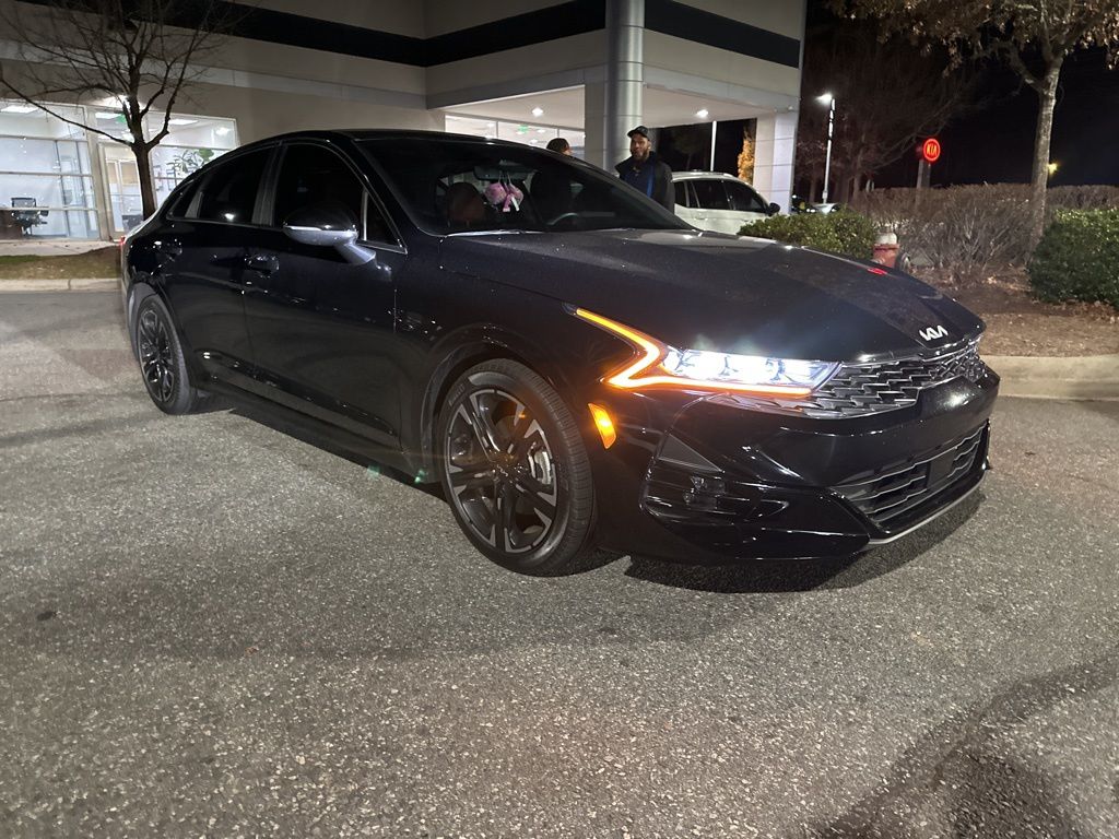 2024 Kia K5 GT-Line photo 4