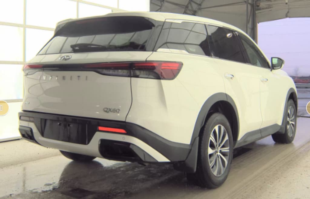 Used 2023 INFINITI QX60 Pure SUV