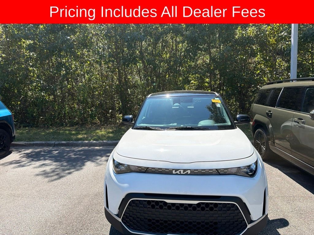 Used 2024 Kia Soul S Hatchback