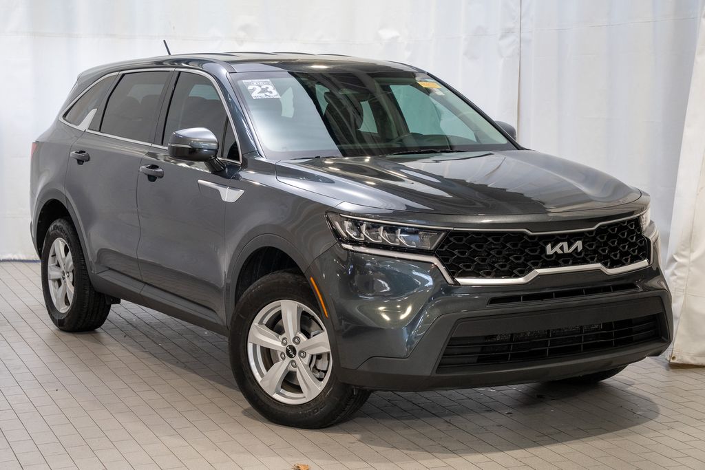 2023 Kia Sorento SUV 