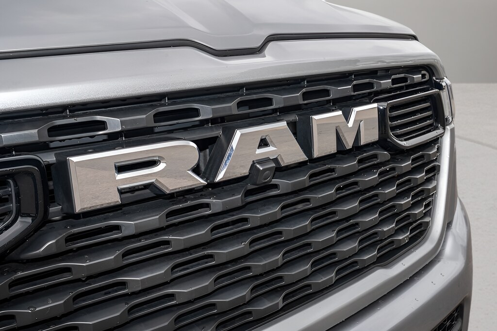 2025 Ram 1500 Big Horn Lone Star photo 3