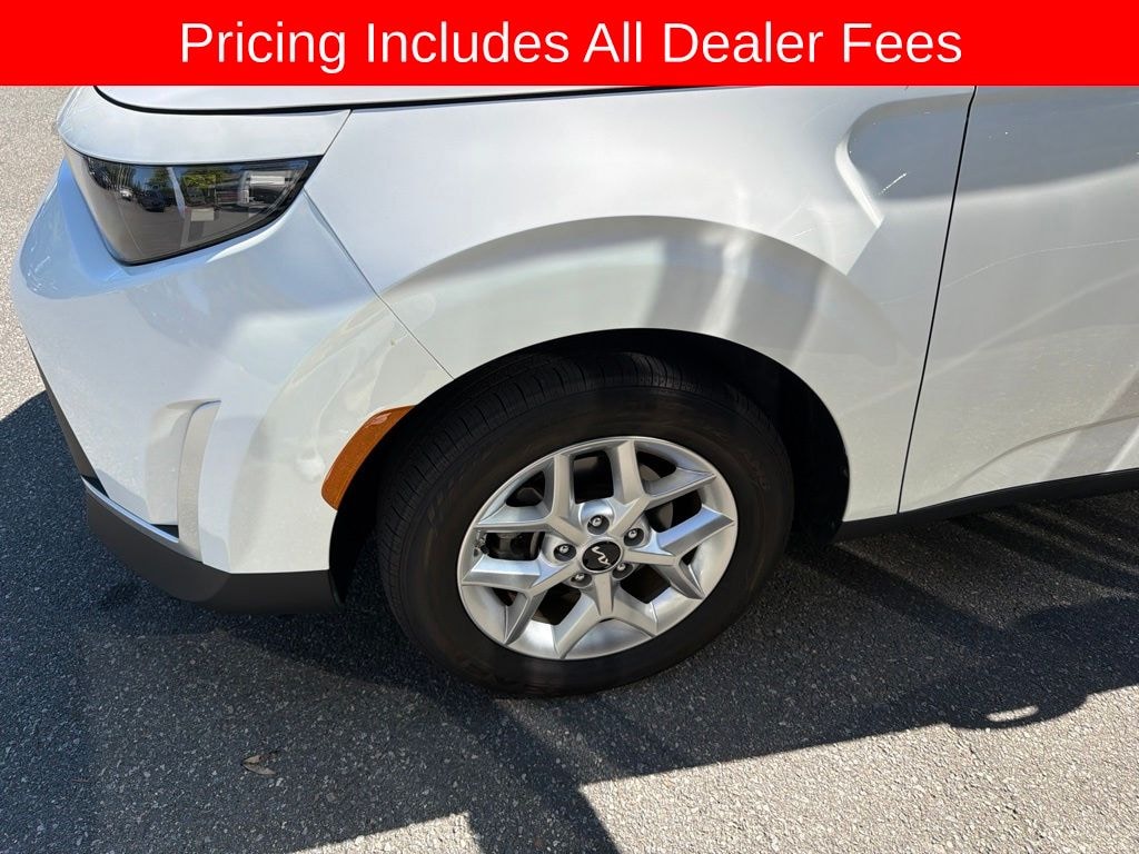 Used 2024 Kia Soul S Hatchback