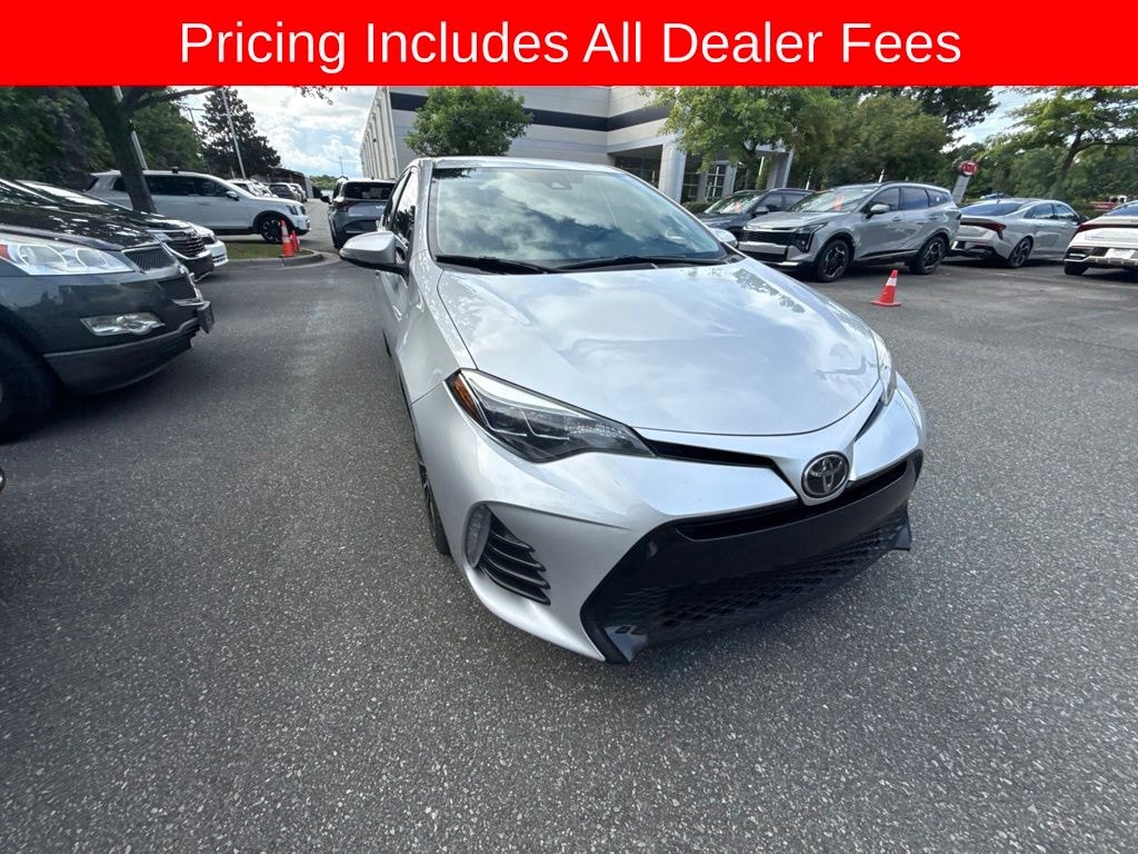 Used 2017 Toyota Corolla SE Sedan