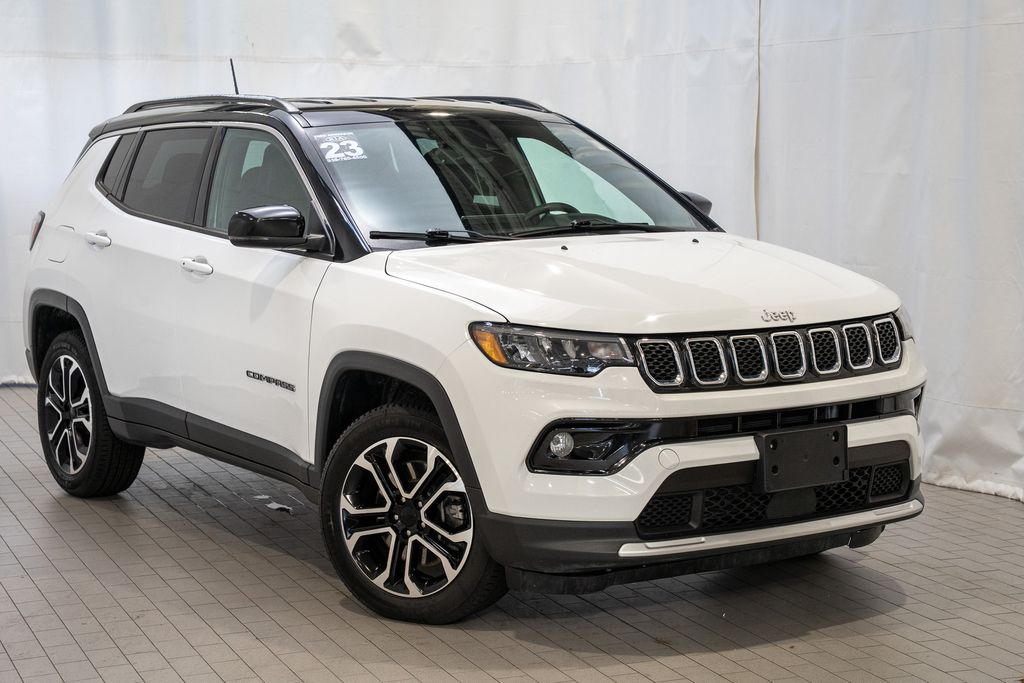 2023 Jeep Compass Limited's photo