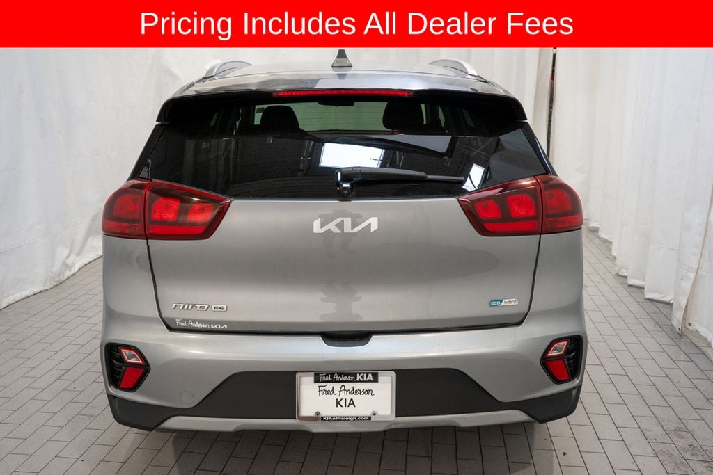 Used 2022 Kia Niro LX SUV