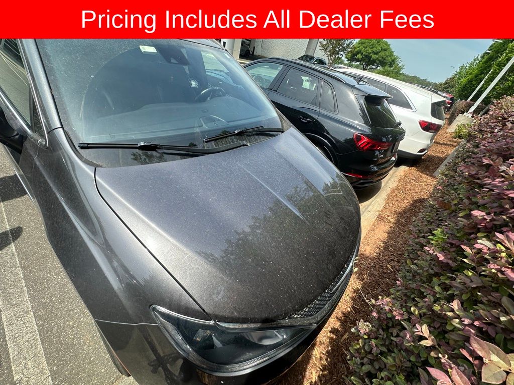 2020 Chrysler Pacifica Touring L 35th Anniversary's photo