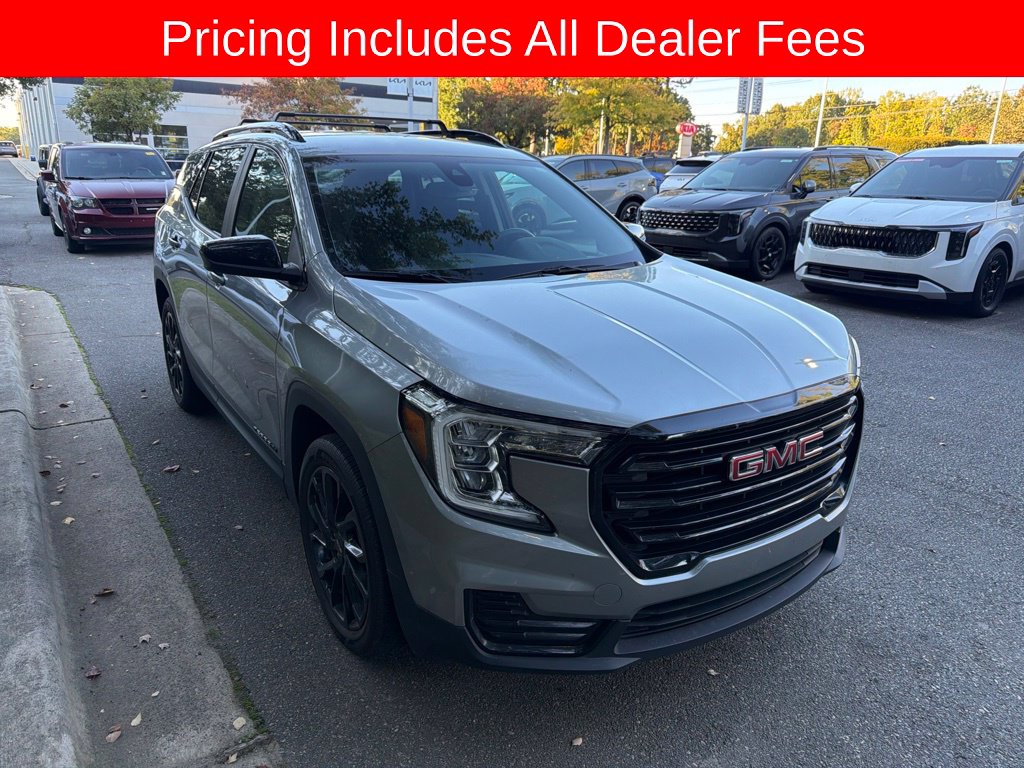 Used 2024 GMC Terrain SLE SUV
