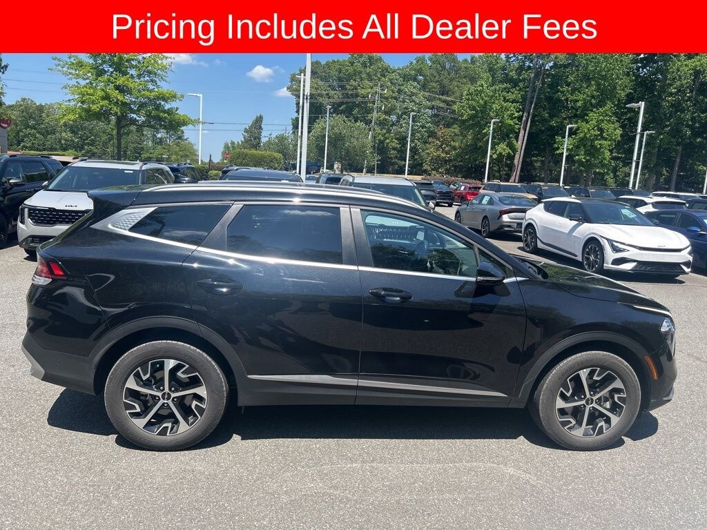 Used 2023 Kia Sportage Hybrid EX SUV