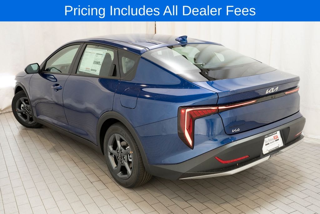 New 2026 Kia K4 LXS Sedan