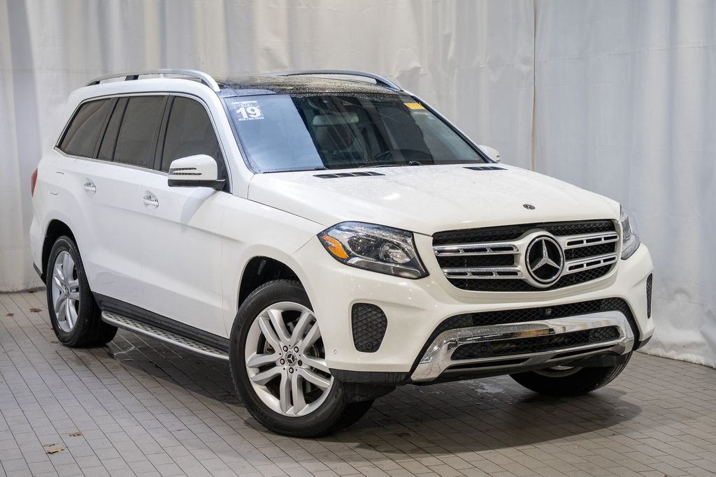 2019 Mercedes-Benz GLS-Class GLS450's photo
