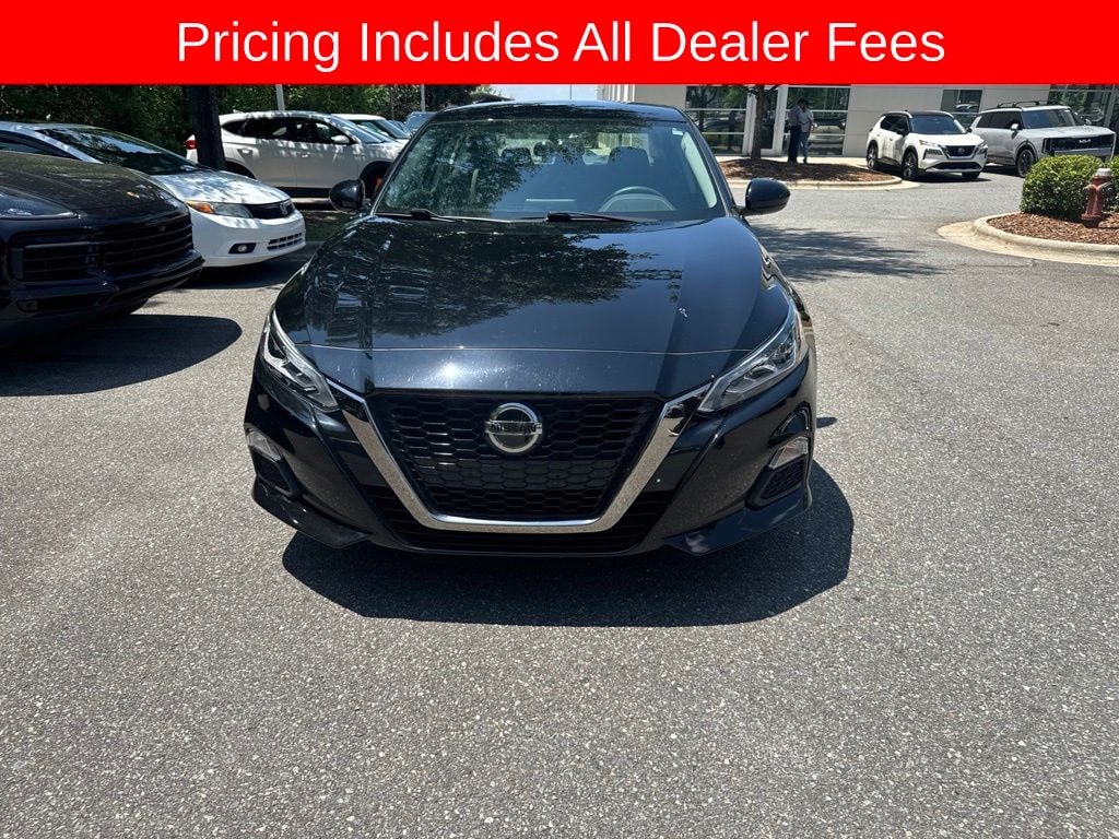 Used 2019 Nissan Altima 2.5 SR Sedan