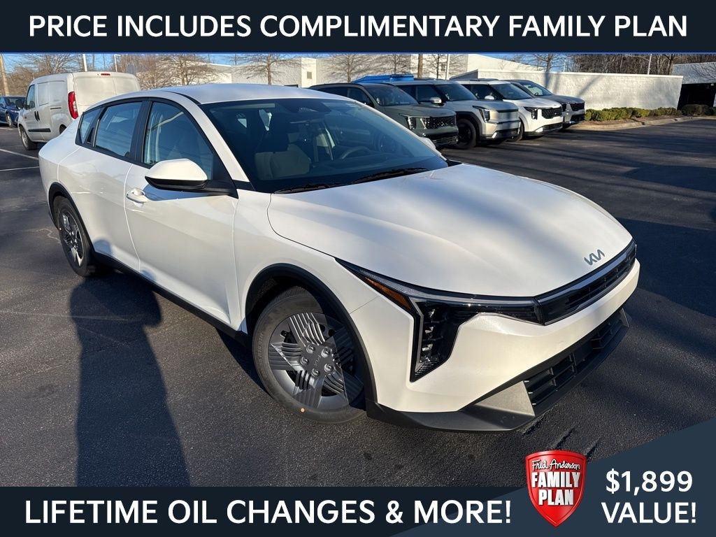 New 2026 Kia K4 LX Sedan