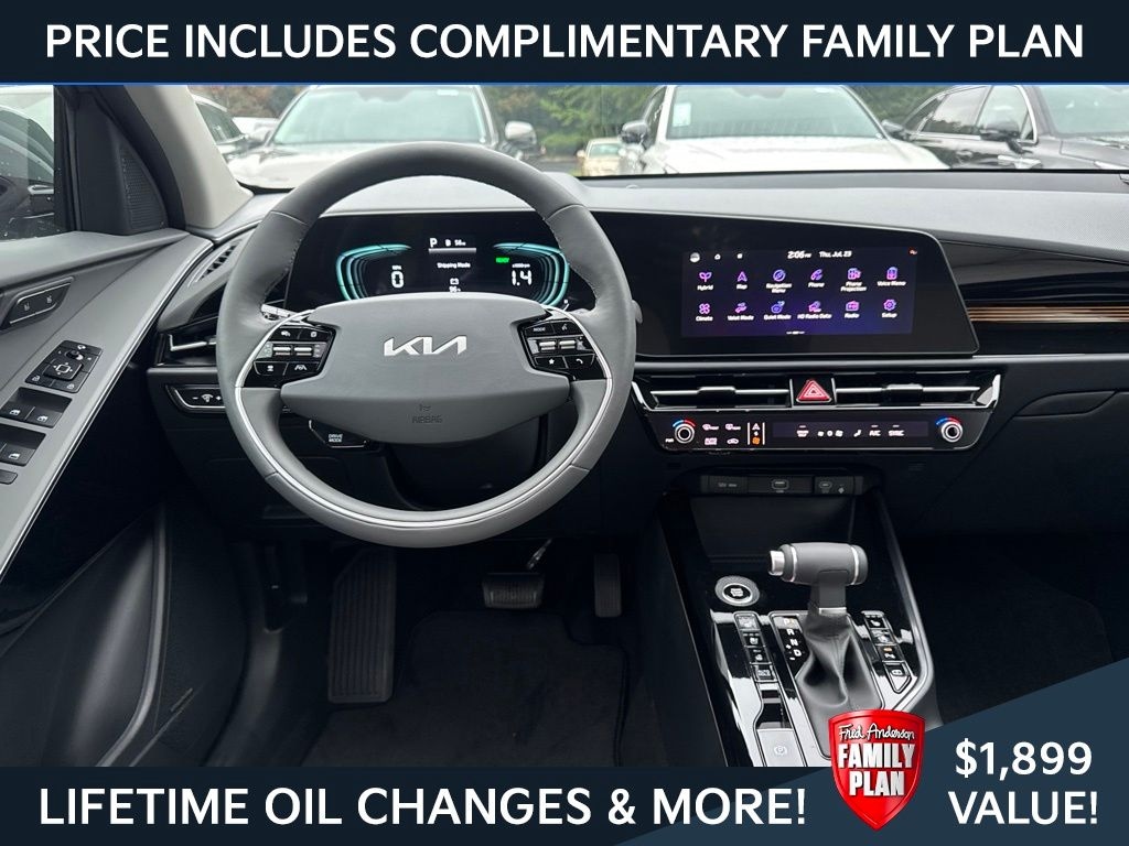 New 2026 Kia Niro SX SUV