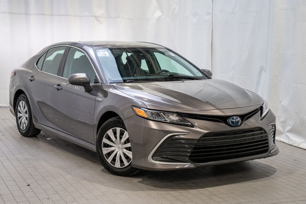 2021 Toyota Camry LE
