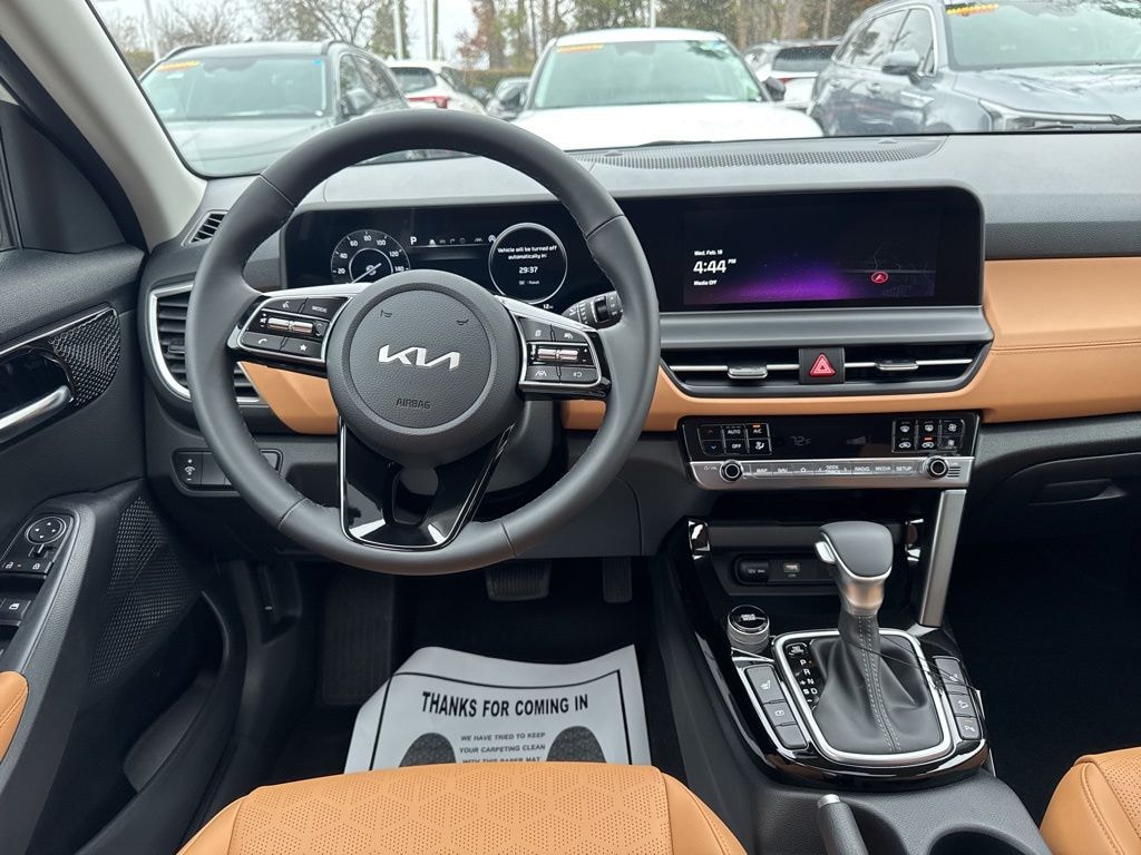 New 2026 Kia Seltos EX SUV