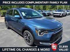 2026 Kia Niro SX SUV