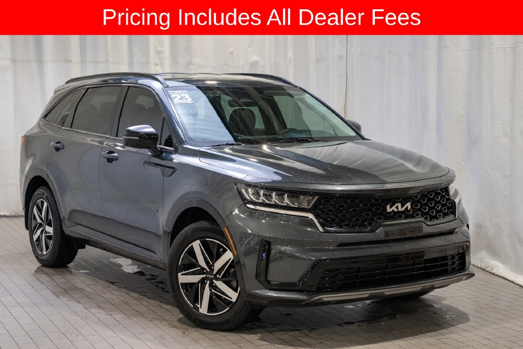 Used 2023 Kia Sorento S SUV