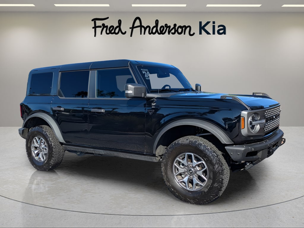 Used 2024 Ford Bronco Badlands SUV