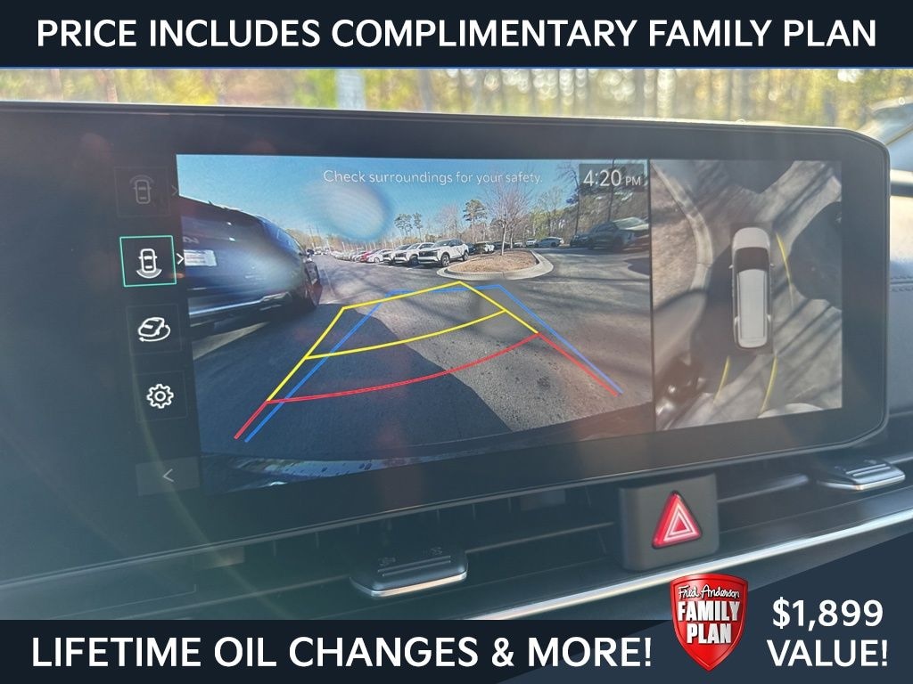 New 2026 Kia Carnival SX Van Passenger Van