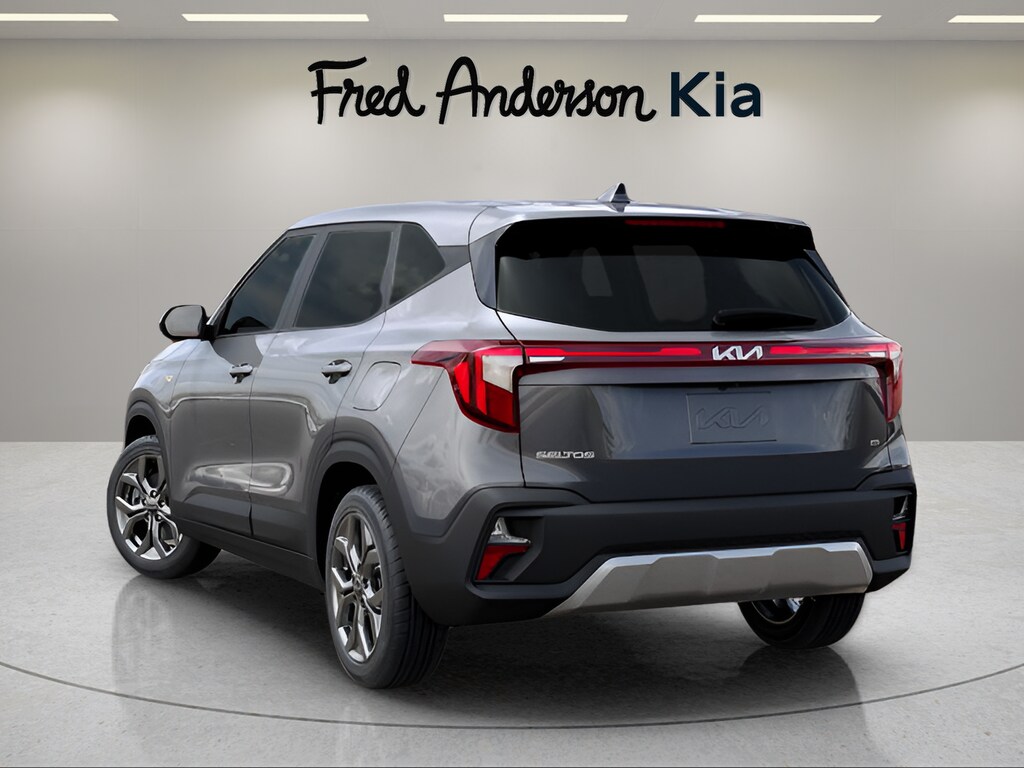 New 2026 Kia Seltos LX SUV