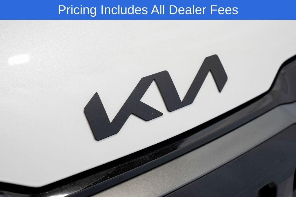 New 2026 Kia Sportage Hybrid X-Line SUV