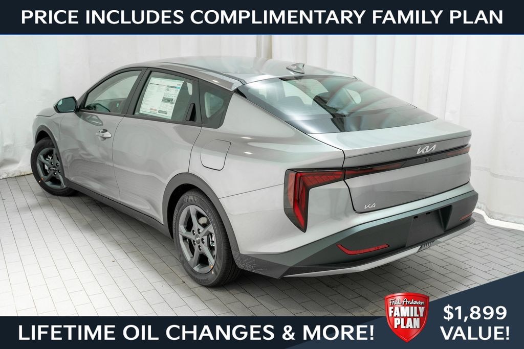 New 2026 Kia K4 LXS Sedan