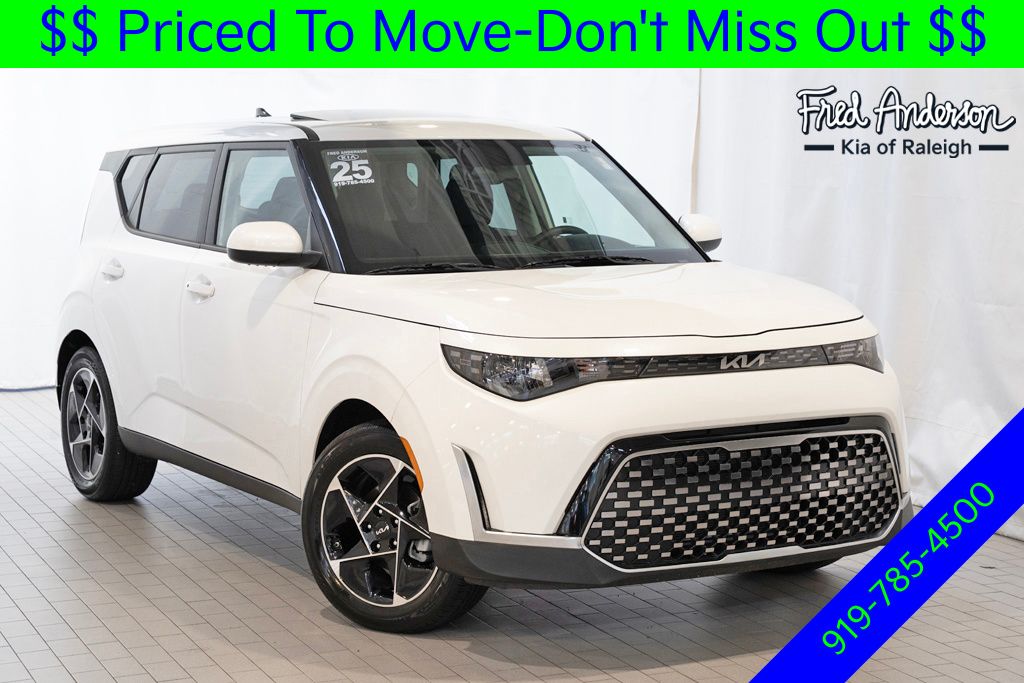 2025 Kia Soul Hatchback 