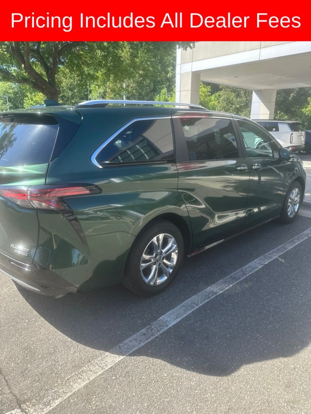 Used 2022 Toyota Sienna Platinum Minivan/Van