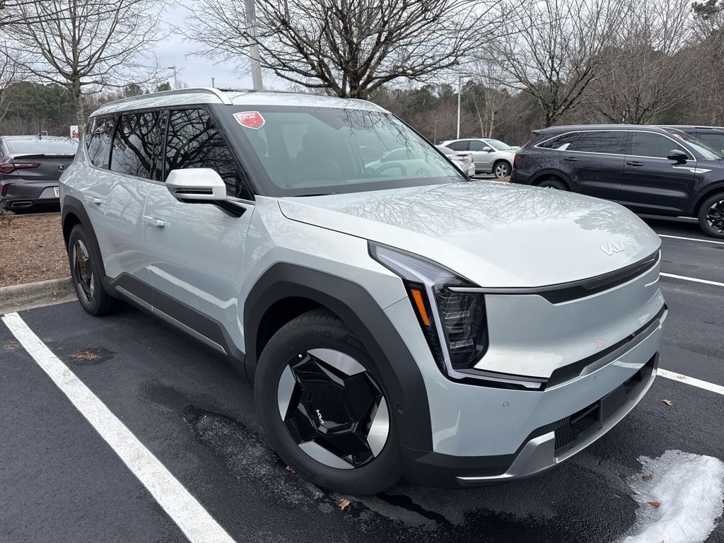 New 2026 Kia EV9 Wind SUV