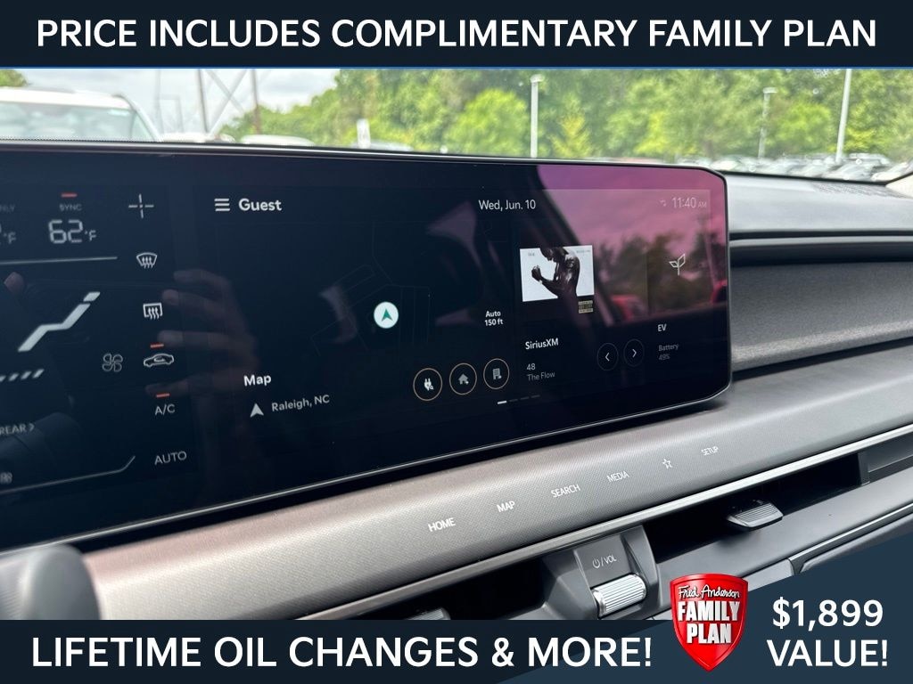 New 2026 Kia EV9 Light Long Range SUV