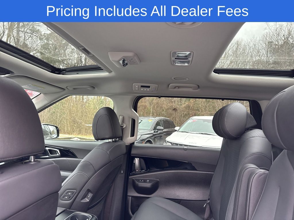2026 Kia Carnival SX Prestige - Photo 13