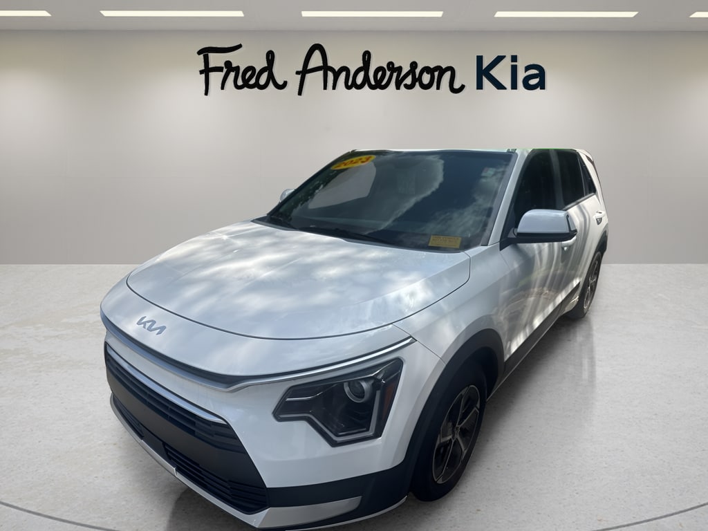 Certified 2023 Kia Niro EX SUV