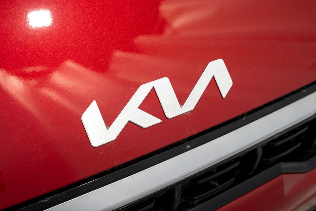 New 2025 Kia K4 GT-Line Sedan