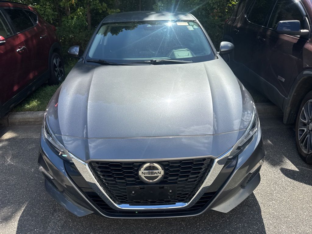2021 Nissan Altima 2.5 SV photo 3