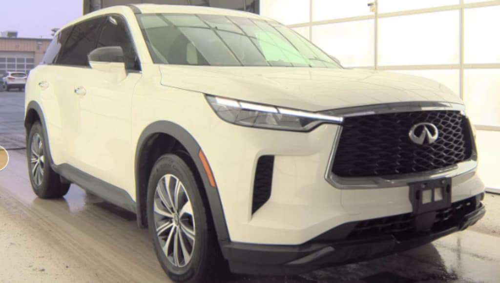 Used 2023 INFINITI QX60 Pure SUV