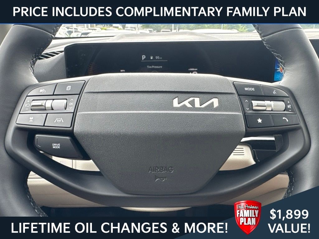New 2026 Kia Sportage EX SUV