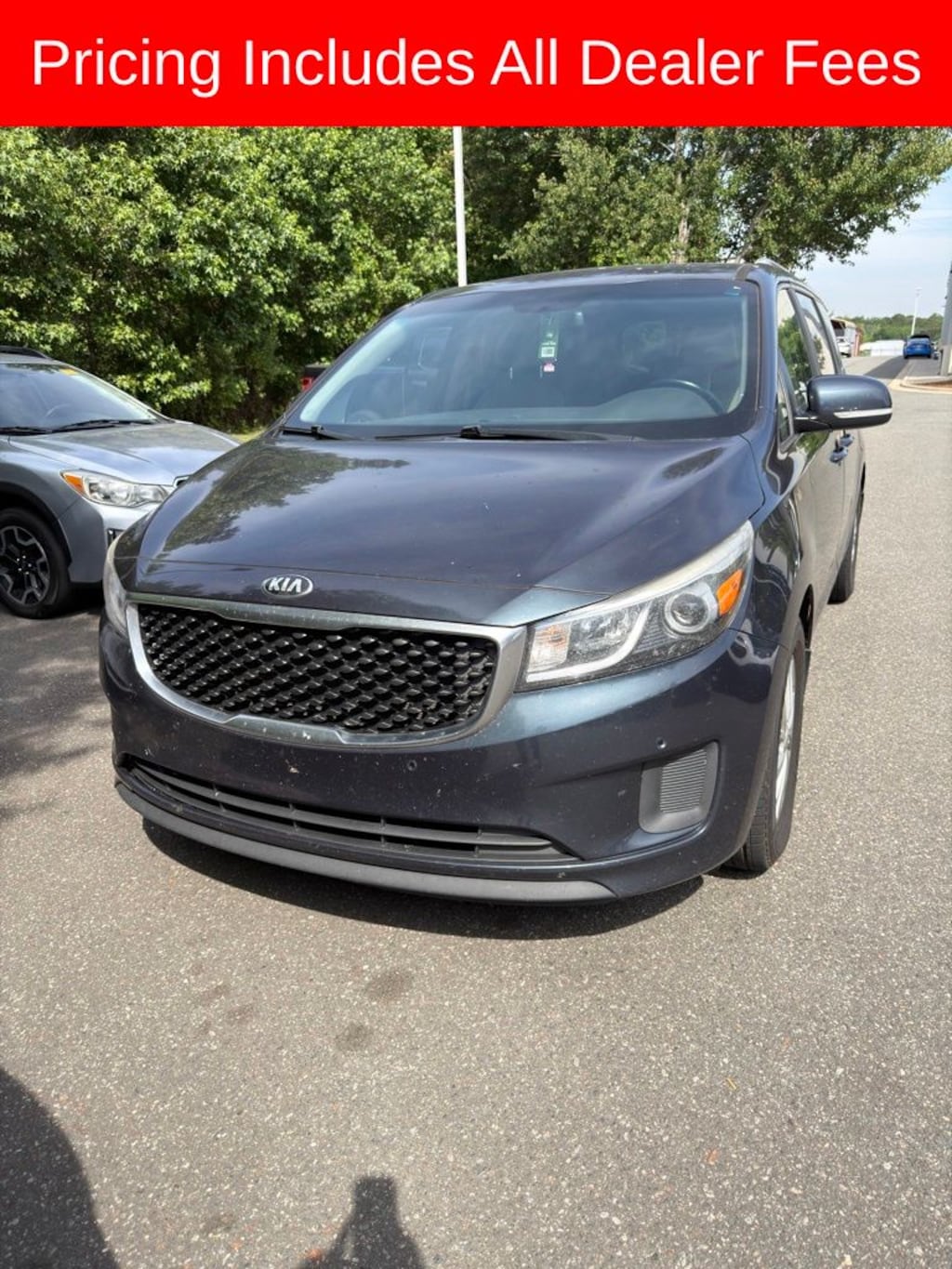 Used 2016 Kia Sedona LX Minivan/Van