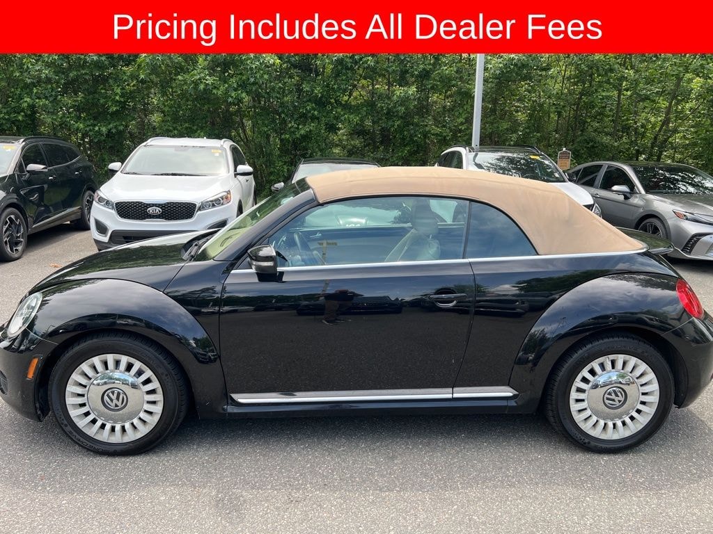 Used 2013 Volkswagen Beetle 2.5L Convertible