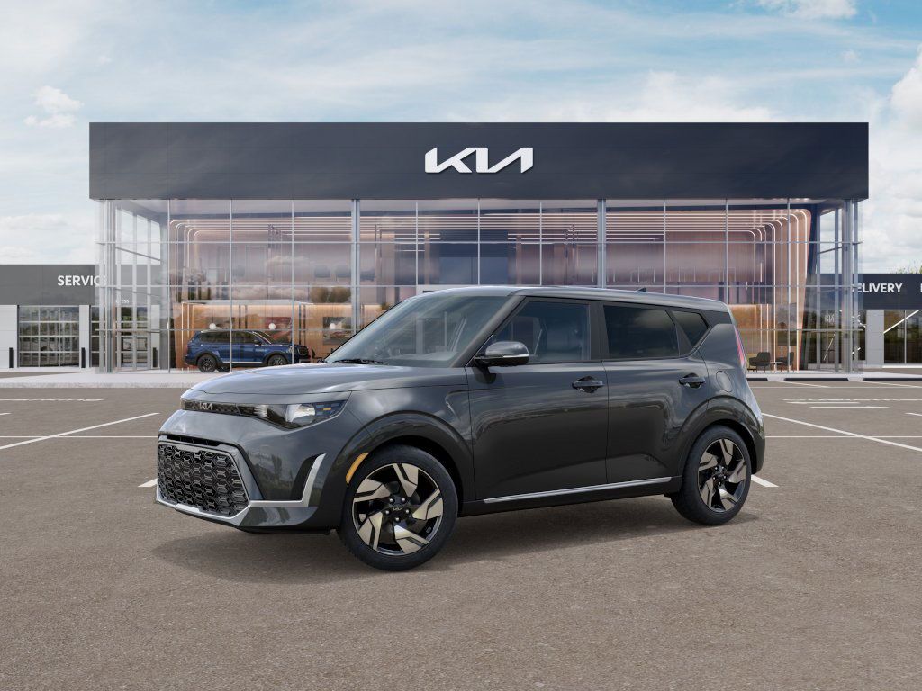 2025 Kia Soul GT-Line photo 2