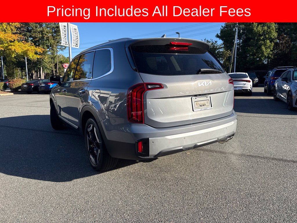 Used 2024 Kia Telluride S SUV