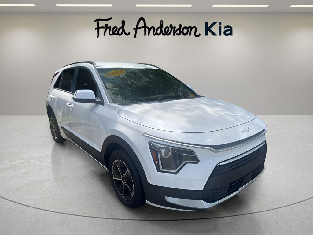 Certified 2023 Kia Niro EX SUV