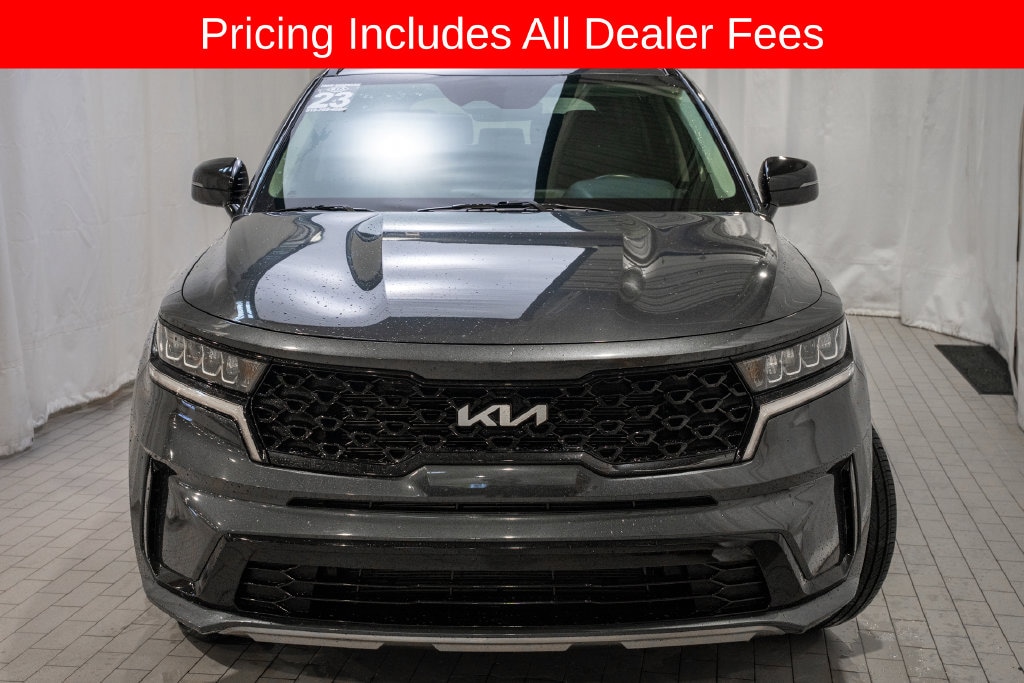 Used 2023 Kia Sorento S SUV