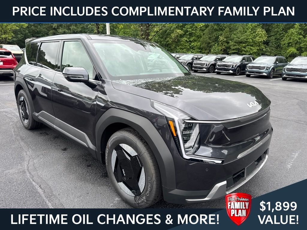 New 2026 Kia EV9 Light Long Range SUV