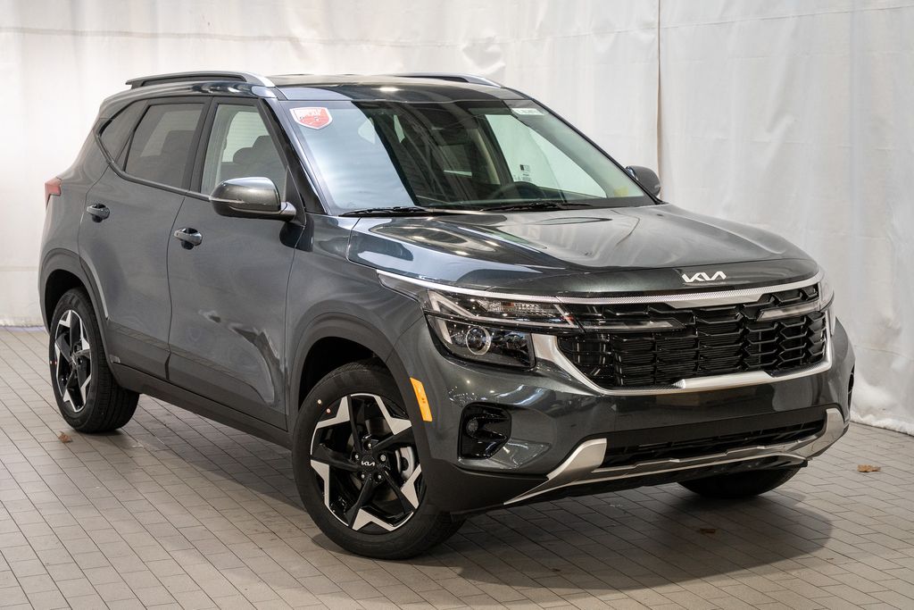 2026 Kia Seltos S's photo