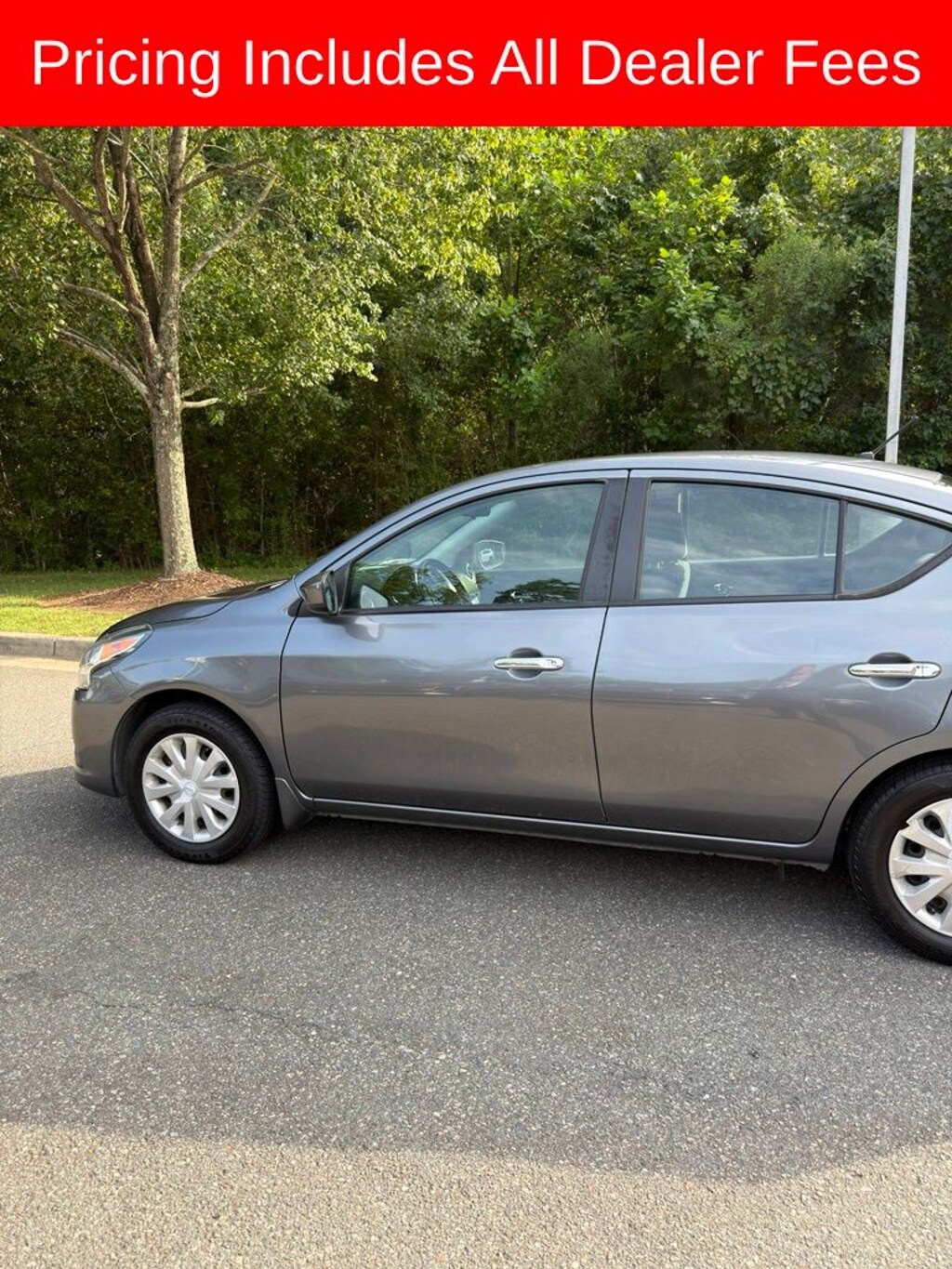Used 2019 Nissan Versa 1.6 SV Sedan