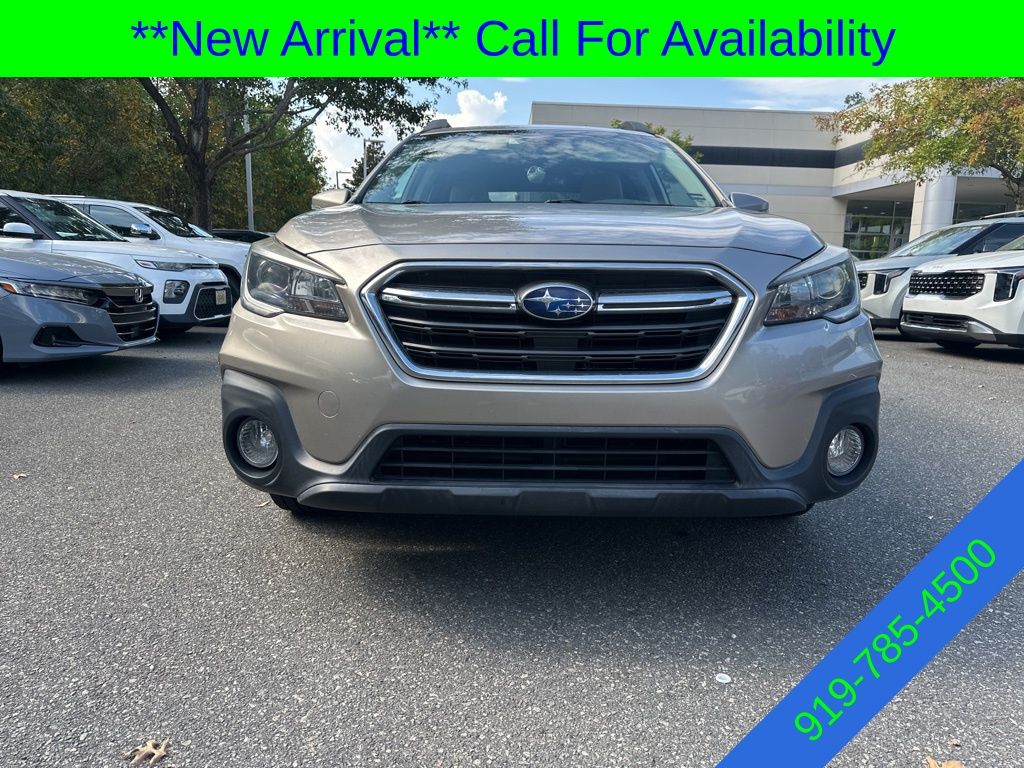 2019 Subaru Outback 2.5i Premium photo 2