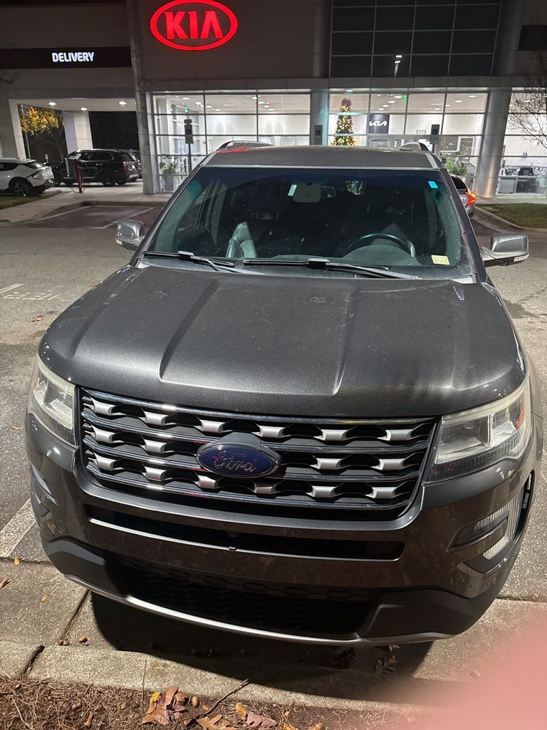 2016 Ford Explorer Limited photo 3