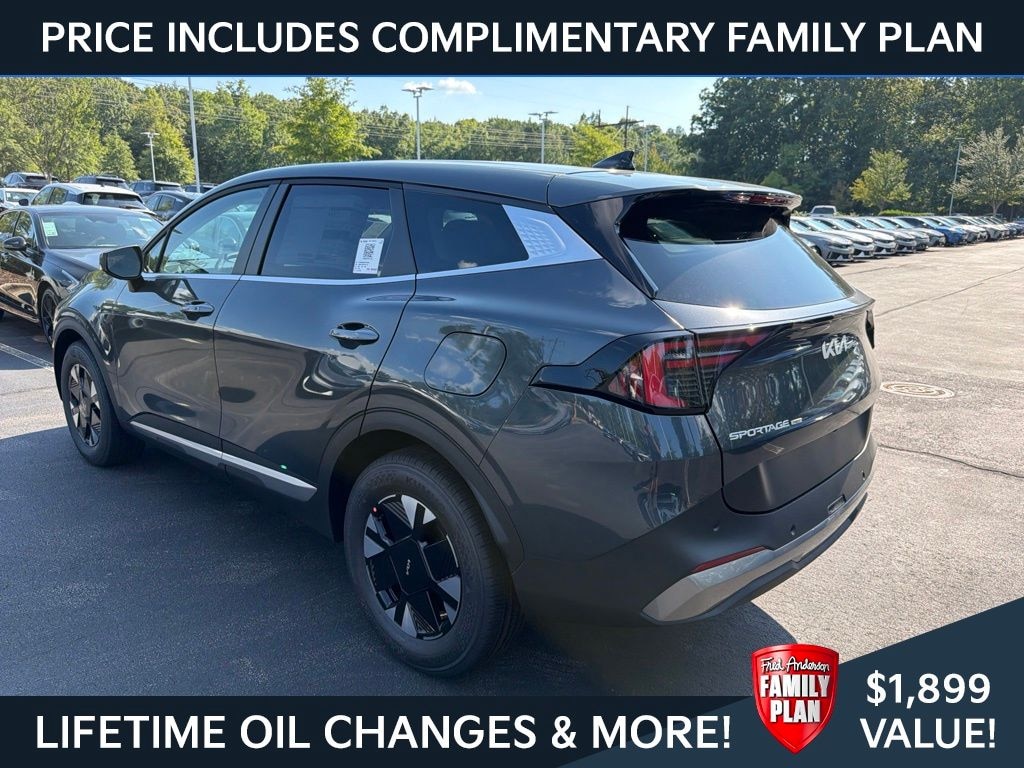 New 2027 Kia Sportage Hybrid LX SUV