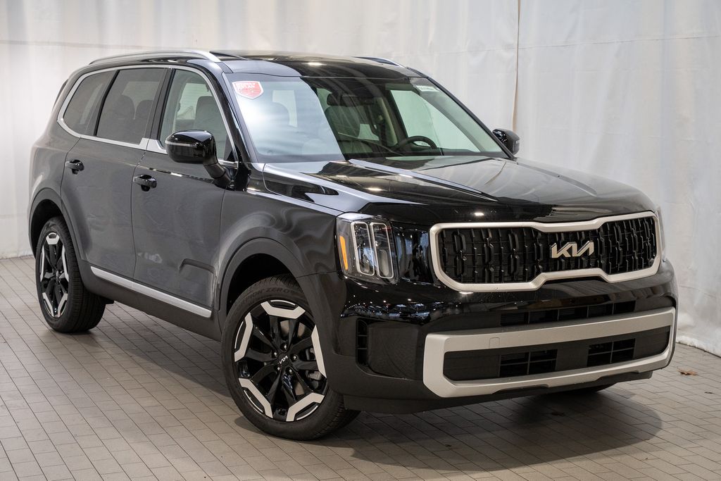 2025 Kia Telluride EX's photo