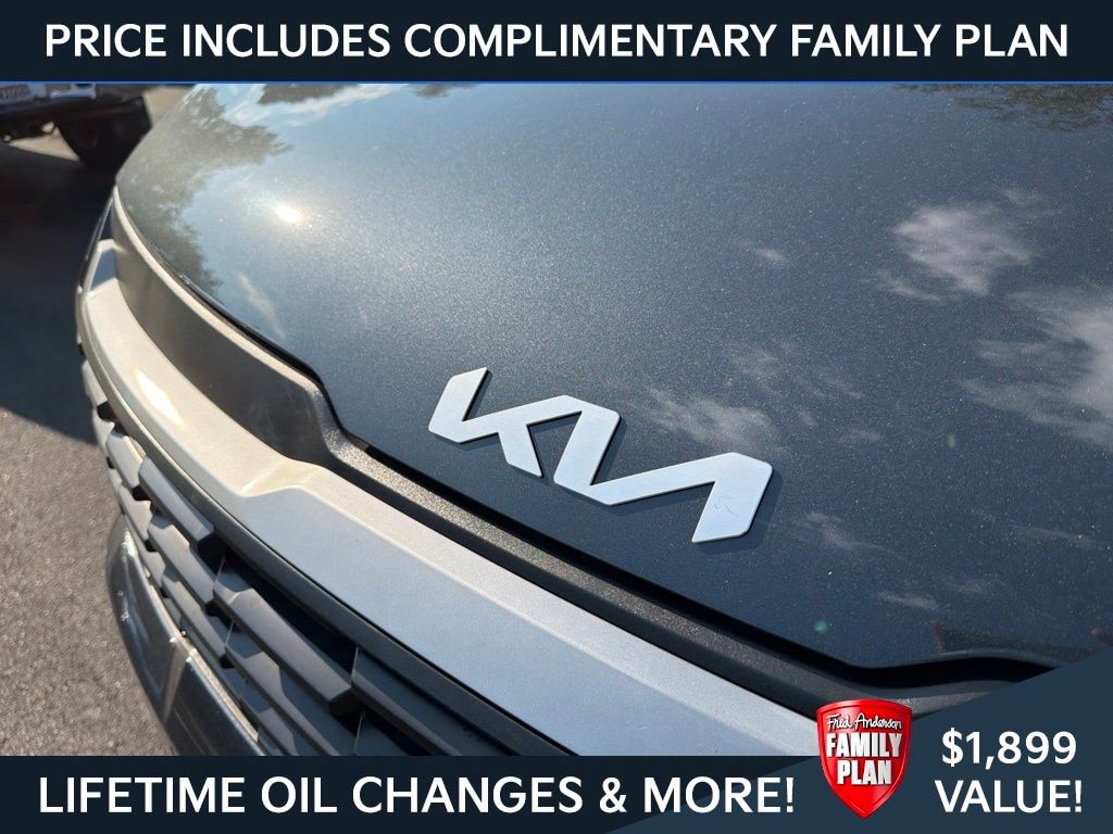 New 2027 Kia Sportage Hybrid LX SUV